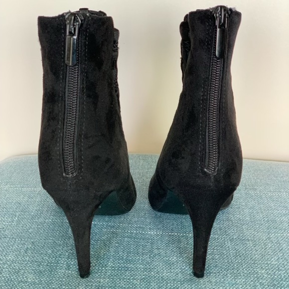 IMPO Stretch, Black Woman's Caged Pointed High Heel 6.5 size - Picture 5 of 6